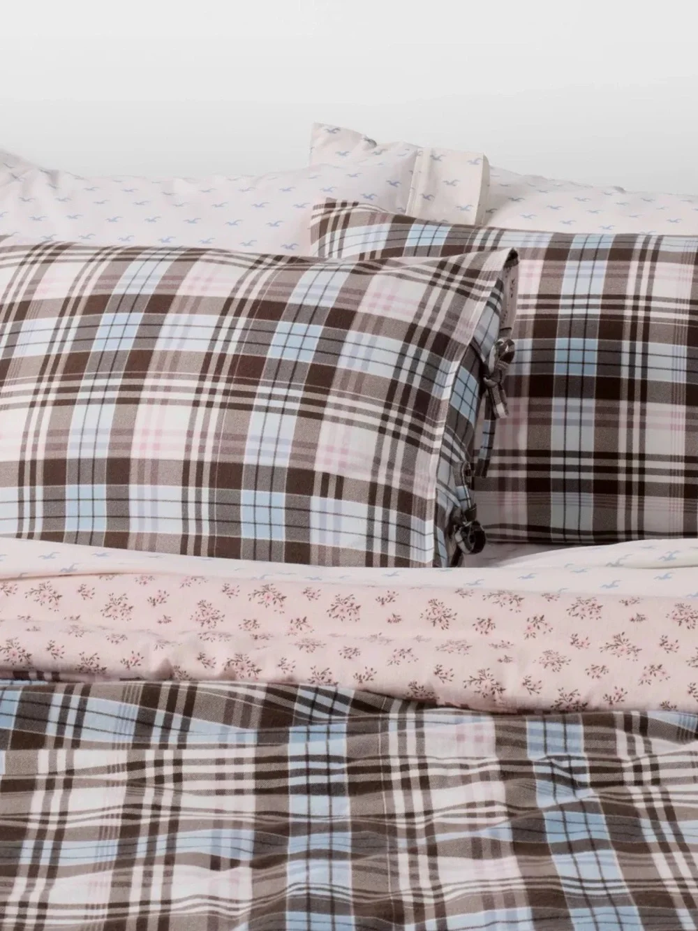 Twin/TwinXL Percale Patchwork Comforter Set Pink Floral Plaid Hollister Target